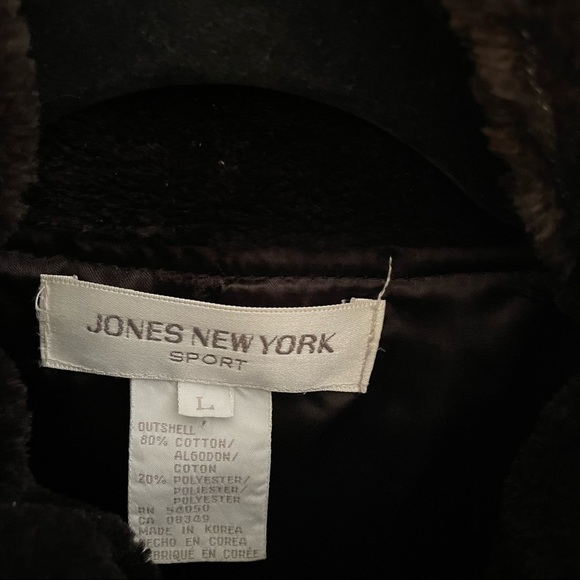 🎀 Jones New York Sport Dark Choc Brown Quilted Velvet Coat, Faux Fur Collar - Picture 6 of 12